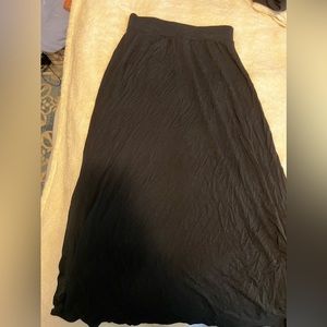 long black maxi skirt
